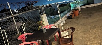 Cozy 2-bedroom apt in charming Santo Domingo Este with WiFi, AC in heart of city