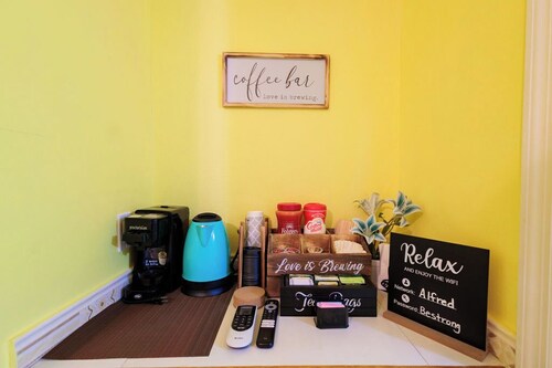 Charming 1-bedroom with WiFi, AC in lovely The Valley