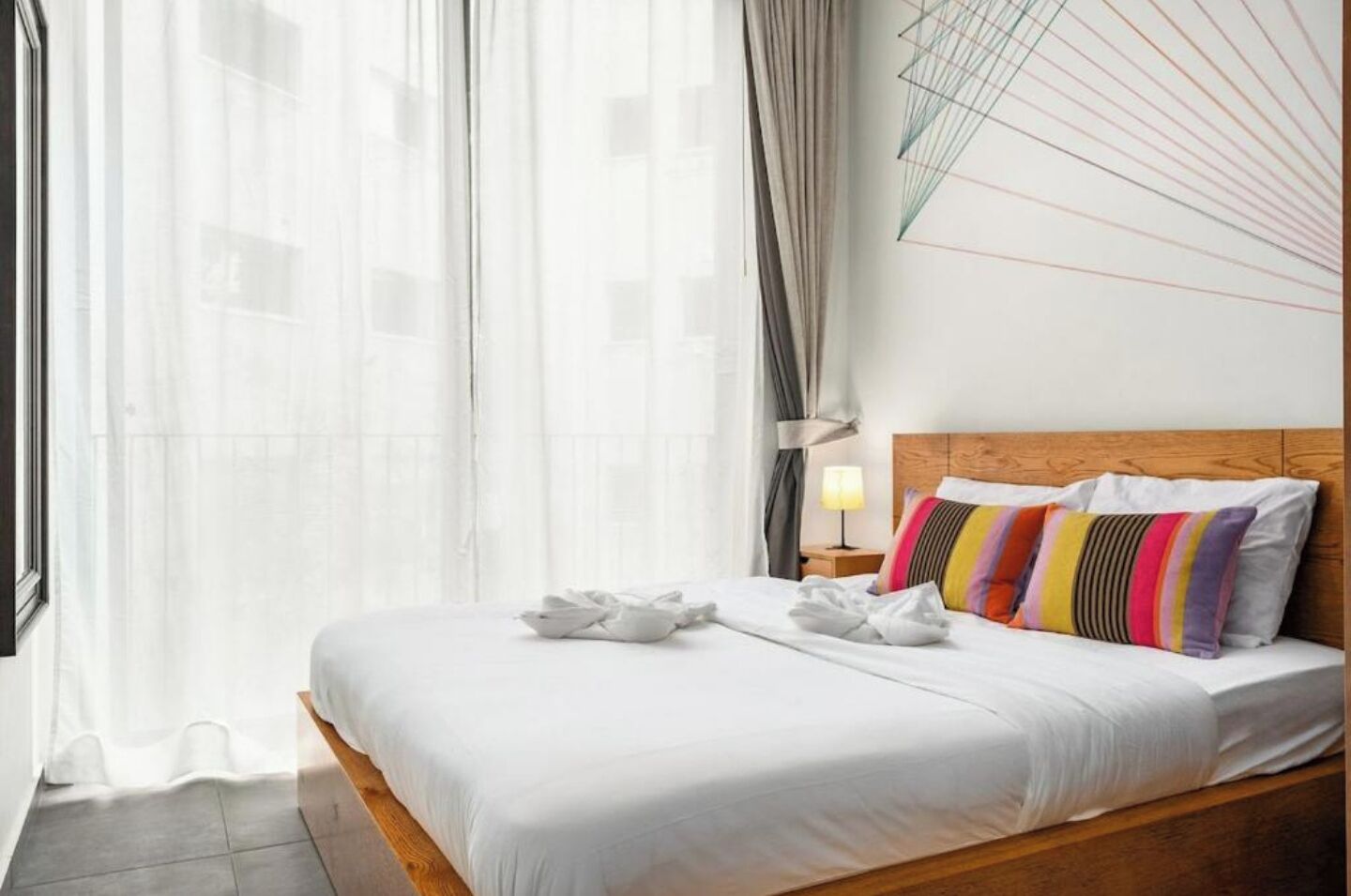 1 habitación, escritorio, wifi y ropa de cama 