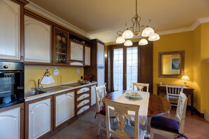 Dining - Rose Corner House (Orvieto)