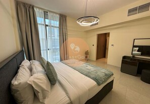 Apartment, 1 Bedroom, 2 Bathrooms | 1 bedroom, bed sheets - Easygo-stylish 1bdr Polo Res Meydan 09 (Dubai)