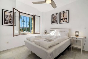 2 bedrooms, iron/ironing board, free WiFi, bed sheets - Riviera del Sol by Costarentals - Ref 27 (Las Lagunas de Mijas)