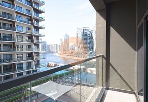 View from property - Easygo- Executive 1bdr Northside Busbay (Dubai)