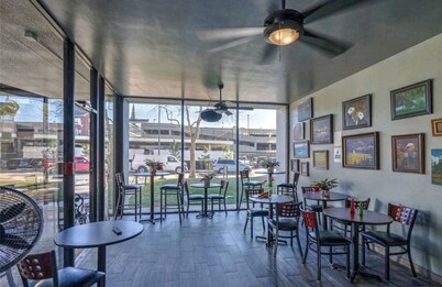 Downtown Penthouse River View