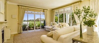 Spacious golf villa on Erinvale Golf Estate, Somerset West