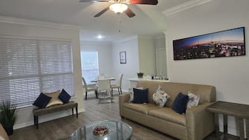 Apartment | Living area