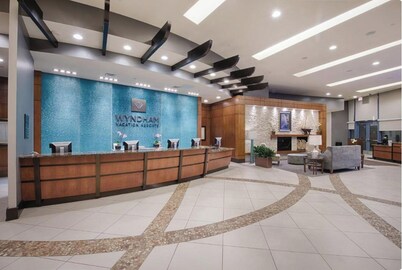 2-Bedroom Deluxe Suite on the National Harbor with WiFi, Indoor Pool, and more
