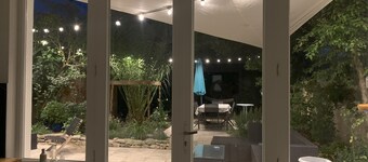 Bright family home, with a very pleasant garden, at 15mn walk to the beach