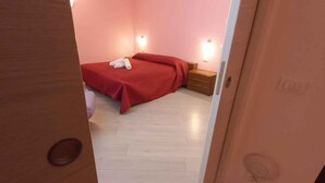 Immagine non classificata, 4 di 32, pulsante