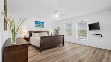 8 bedrooms, iron/ironing board, WiFi, bed sheets