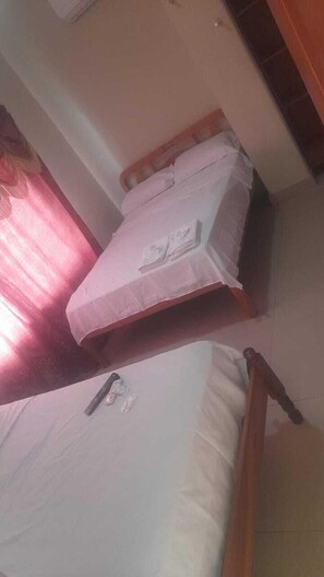 Comfort Double Room, Balcony | Free WiFi, bed sheets