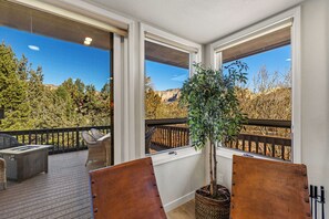 Interior - Serene Golfside Townhome Getaway - Pool, Hot Tub, Pickle/Tennis (Sedona)