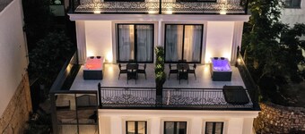 Mae Select Hotel