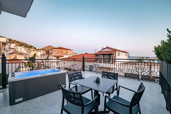 Superior Suite, Terrace | Terrace/patio