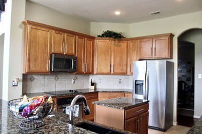 Luxury & Cozy Stay: w/ Complimentary Massage, Gym, Media, & Game Room