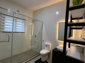 Bruser, håndklæder, Toiletpapir