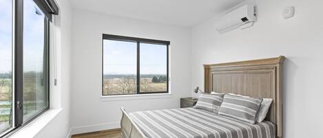 2 habitaciones, cuna de viaje, wifi gratis y ropa de cama