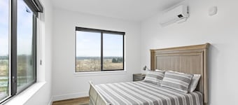 Luxury view, convenient place 304