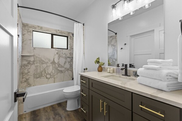 Hair dryer, towels - Cozy, Spacious Retreat with Fireplace 205 (Juneau)