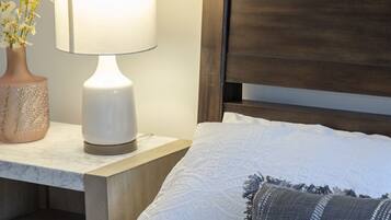 1 bedroom, travel crib, free WiFi, bed sheets