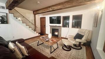 TV connectée, cheminée