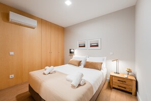 1 غرفة نوم ومكواة/لوح كي وخدمة الإنترنت وملاءات أسرّة