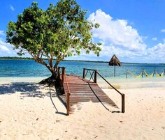 Private beach, white sand, beach shuttle, sun loungers