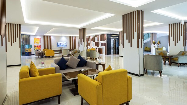 Reception - Al Qasr Hotel Suites -Al Masyaf District (Khamis Mushait)