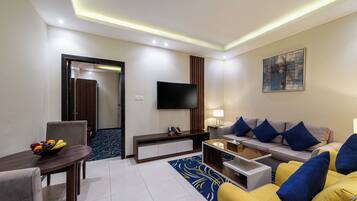 Junior Room | Living area | TV