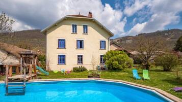 Seasonal outdoor pool