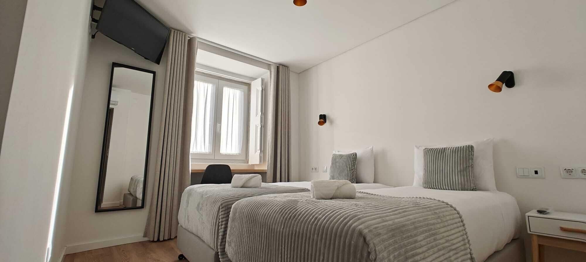 雙床房, 2 張單人床 | 客房內保險箱、書桌、筆電工作空間、遮光布/窗簾