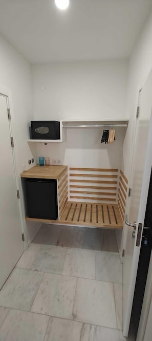 In-room safe, desk, laptop workspace, blackout curtains