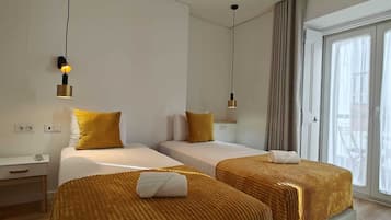 Twin Room, 2 Single Beds