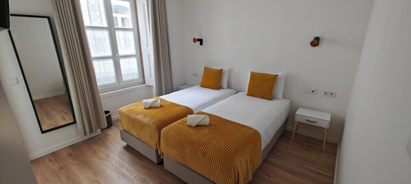 Twin Room, 2 Single Beds