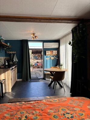 House | Private kitchen - Barn Stay With Soul in Noordgouwe (Noordgouwe)