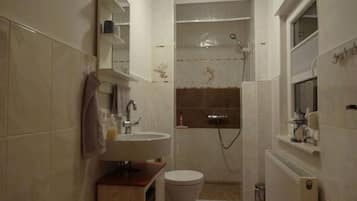 House | Bathroom