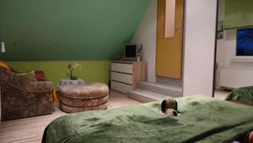 House | 2 bedrooms, individually furnished