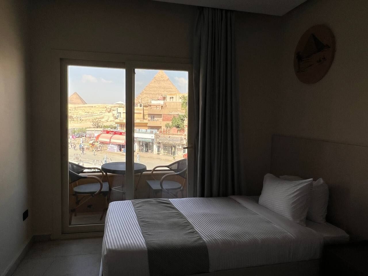 Foto - Pyramids Island