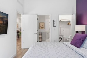 Iron/ironing board, travel crib, free WiFi, bed sheets