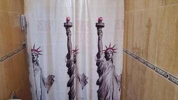 Apartemen, pemandangan kebun | Kamar mandi