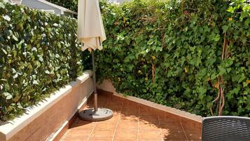 Apartament, vistes al jardí | Terrassa o pati