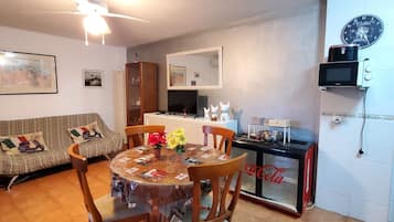 Apartament, vistes al jardí | Sala d'estar