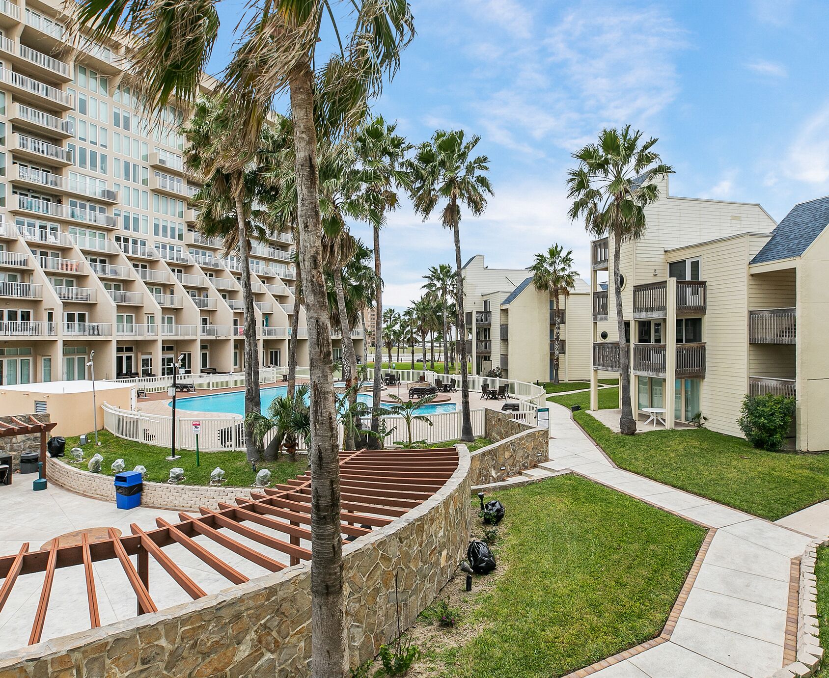 Apartment, 2 Bedrooms, Kitchen, Garden View | Garden view