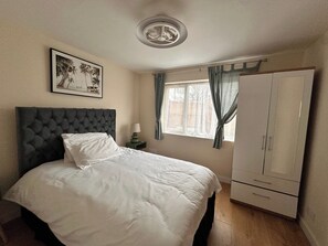 2 chambres, Wi-Fi gratuit, draps fournis