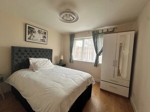 2 chambres, Wi-Fi gratuit, draps fournis