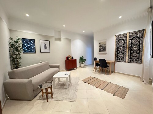 Charming CENTRAL MEDINA apartment in beautiful Tétouan with WiFi ,2-bedroom