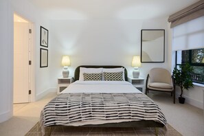 Apartment - The Melbray Gem - 2bdr Apartment With Courtyard (London)