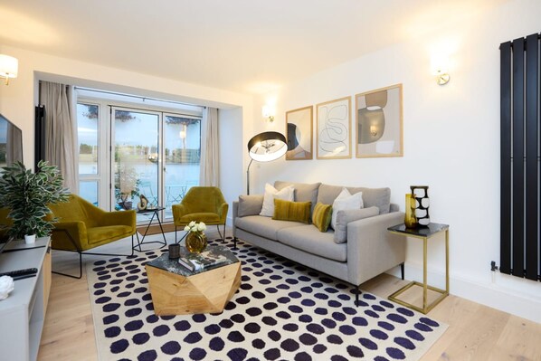 Apartment - The Melbray Gem - 2bdr Apartment With Courtyard (London)