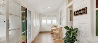 Bondi Cottage on Queens Park!