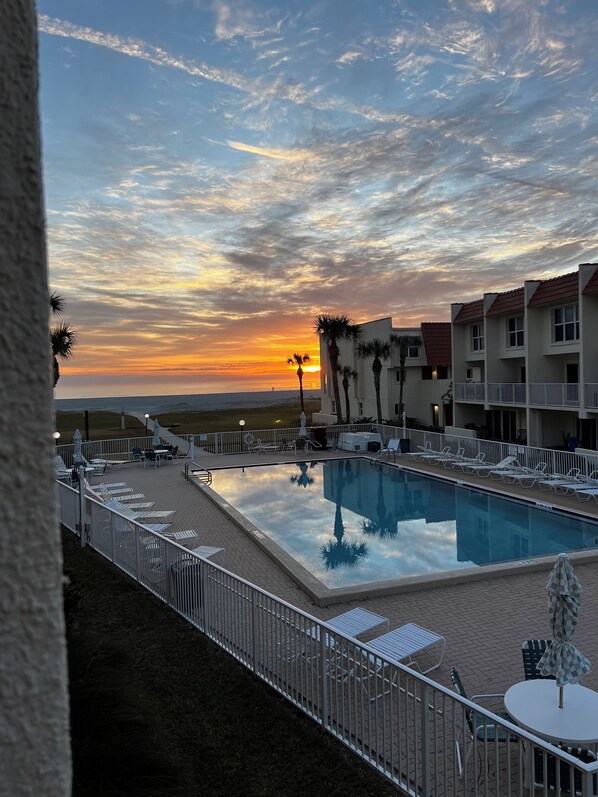 Outdoor pool, a heated pool